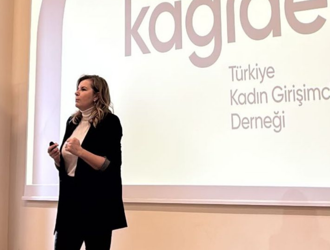 İstanbul Haydarpaşa Lisesi Gençlik İnovasyon Kampı Programına KAGİDER üyesi Banu Koç Çakan Katıldı!
