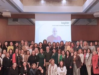 At the March breakfast meeting of KAGIDER, we hosted Soli Özel, international relations expert and Kadir Has University Faculty Member. Afterwards, KAGIDER Economic Advisor Özlem Derici Şengül shared the latest developments from the Turkish and World economy.