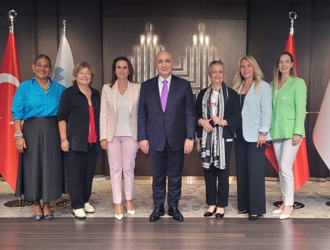 KAGİDER Delegation Visits Halkbank