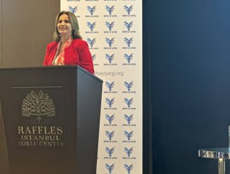 TÜRKONFED, SEDEFED VE KAGİDER EV SAHİPLİĞİNDE DÜZENLENEN “TÜRKİYE’NİN GÜCÜNE KADININ KATKISI YAPISAL REFORMLAR ÇALIŞTAYI”NDA, KAGİDER BAŞKANI ESRA BEZİRCİOĞLU KONUŞMASINI GERÇEKLEŞTİRDİ