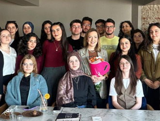 KAGİDER YK Üyesi Gülin Yücel İstanbul Üniversitesi SBF Avrupa İlişkileri Kulübü'nün Chat2Solve Söyleşi Serisine Katıldı!