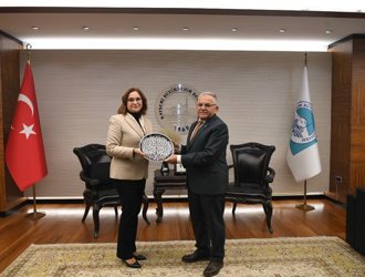 KAGİDER ve Kayseri Büyükşehir Belediyesi Kadın Girişimcilerin Desteklenmesi için İşbirliği Yaptı