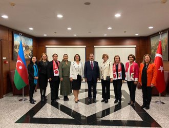 T.C. Bakü Büyükelçisi Doç. Dr. Cahit Bağcı makamında ziyaret edildi